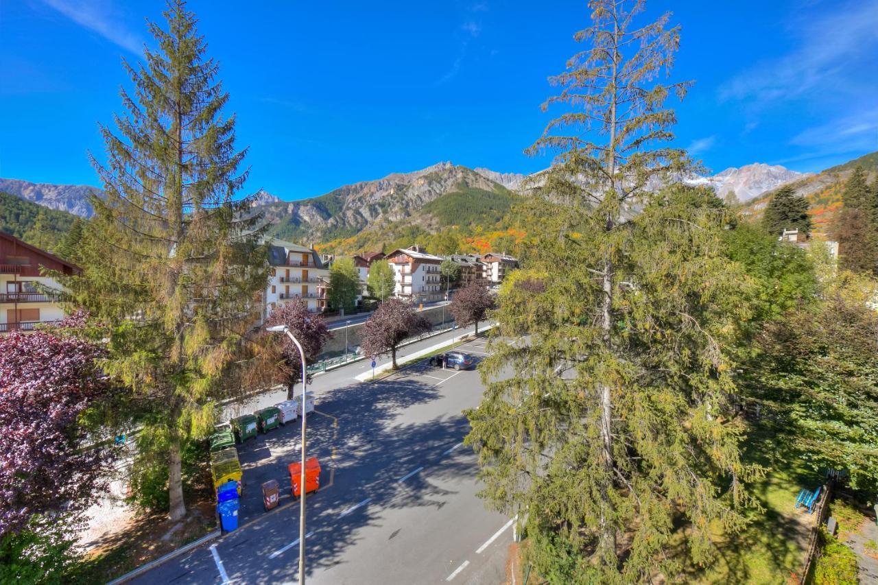 Il Rododendro City Center - Happy Rentals Bardonecchia Exteriér fotografie